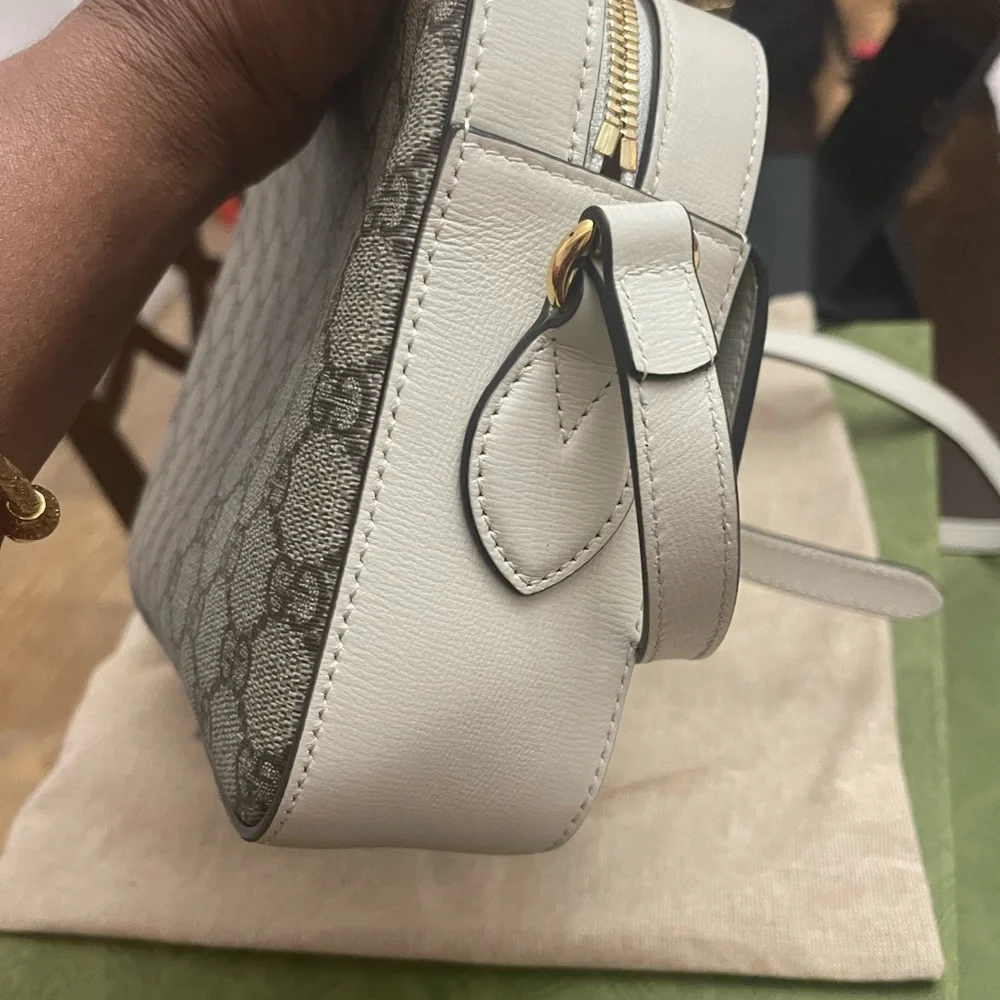 Gucci handbag - Picture 15 of 17
